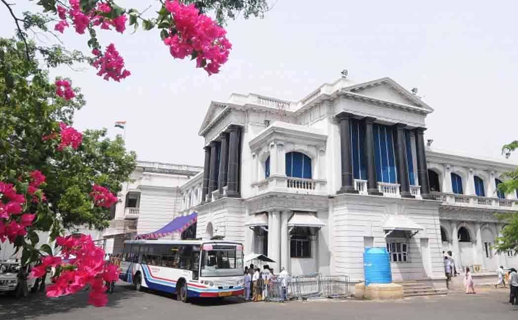 Special reservation for sections including Vanniyar!