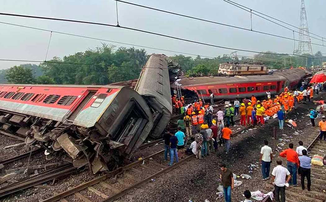 odisha rail incident south east railway general manager dismissed