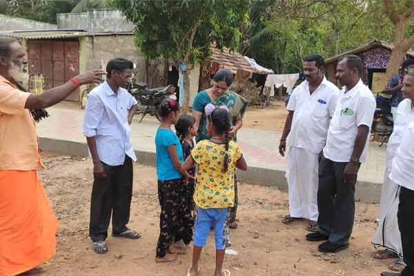 govt has provided van facilities for convenience of school children