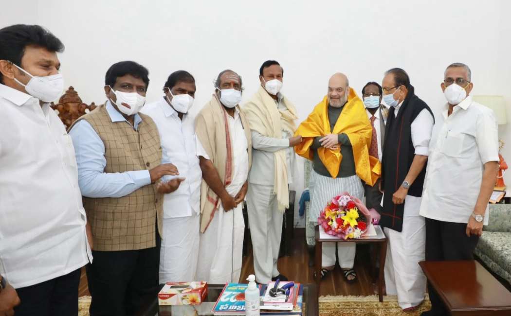 tamilnadu political leaders meet union home minister at delhi