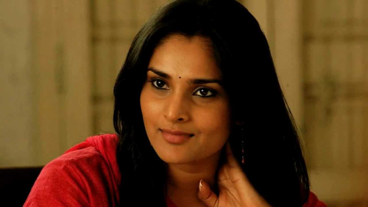 divya