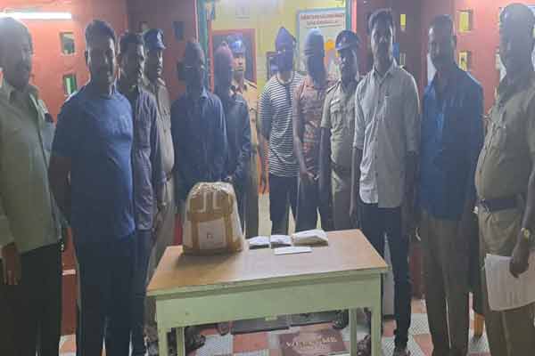 police arrested by chidambaram mbbs students