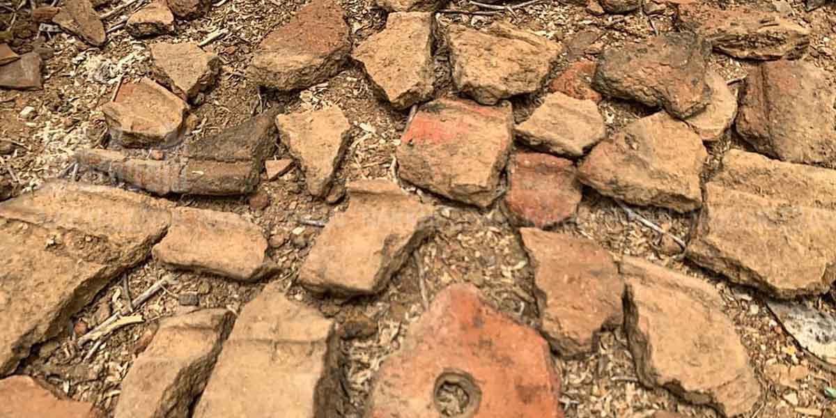 The oldest roof tiles on the surface of Porpanaikottai!