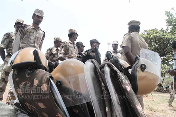 Police protection at the Marina coast (pictures)