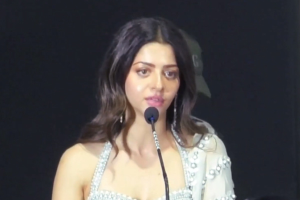vedhika speech at gajanaa movie event