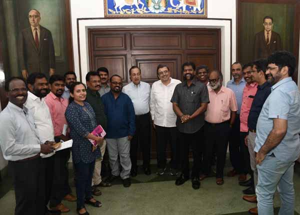 Hindu n.ram elected head of alliance of media freedom