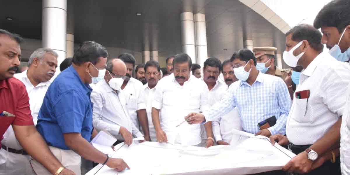 Minister KN Nehru visits Chattram bus stand