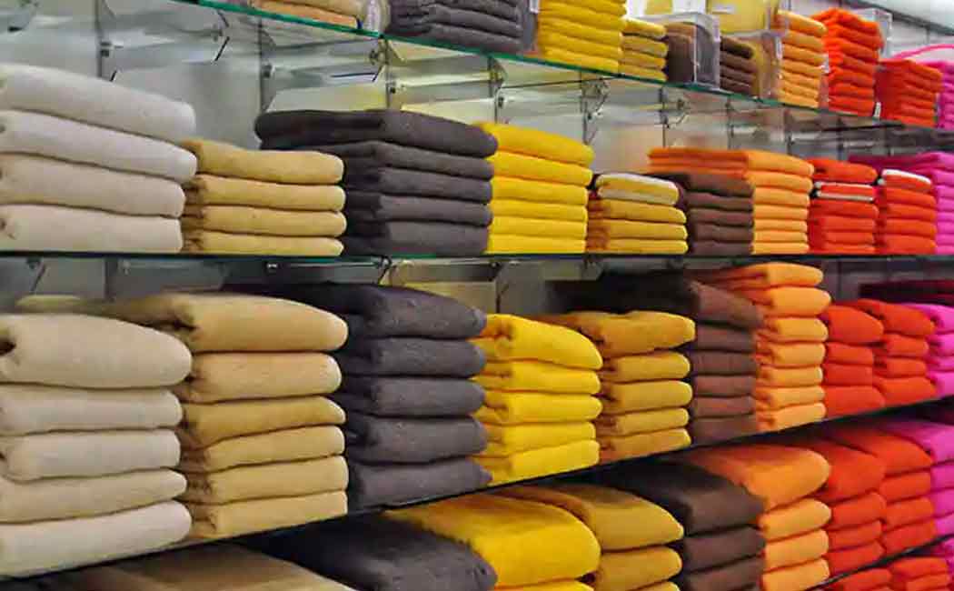 request to Chief Minister to save the livelihood of textile workers ..!