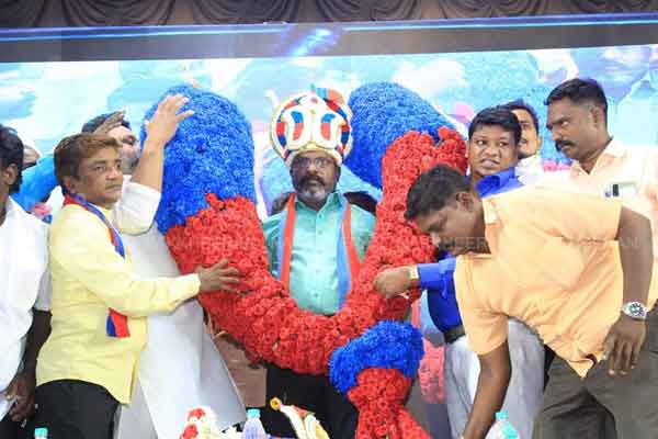 V.C.K. Leader Thirumavalavan's birthday party .. Leaders who congratulated ..!