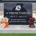 young man built the grave for Internet Explorer