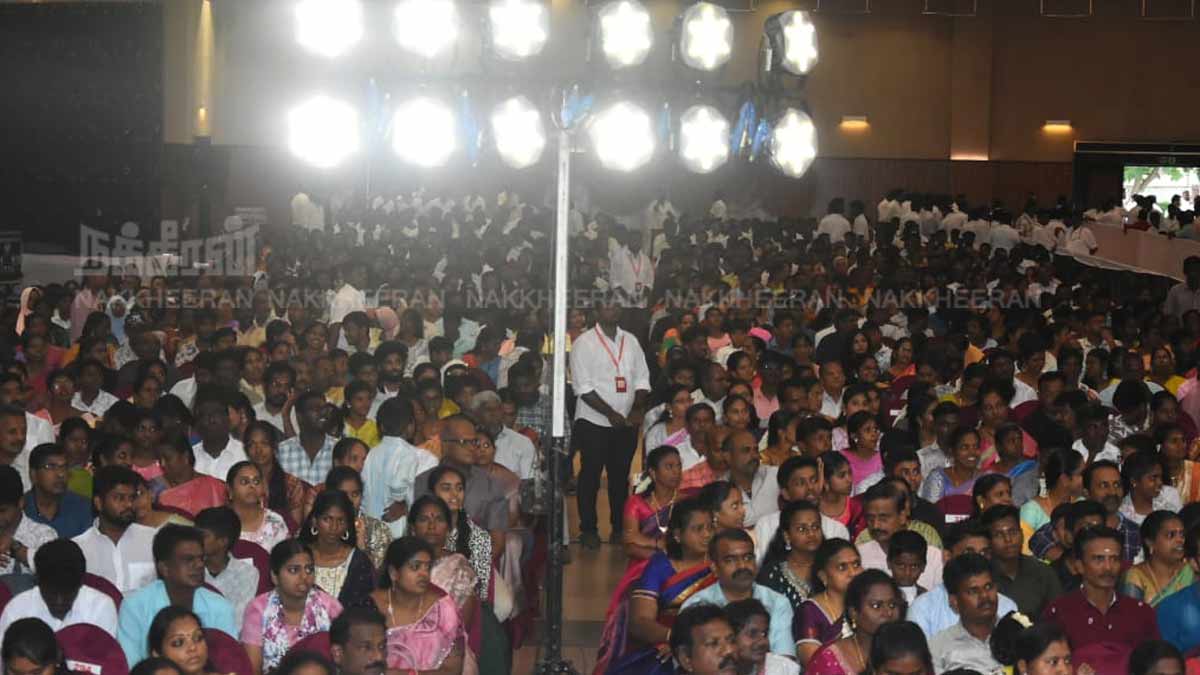 TVK Vijay presenting the Education Award (Pictures)