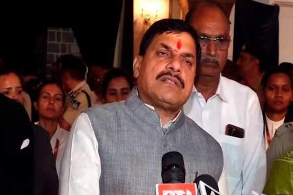 madhya pradesh Chief Minister orders Those who religious convert women will be hanged