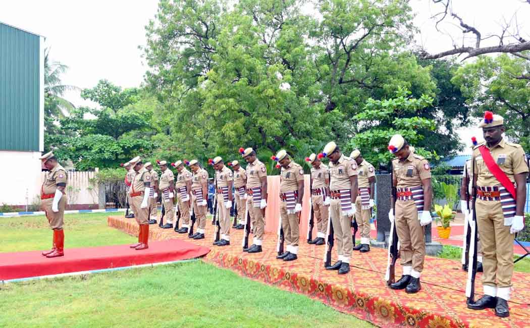 memorial tribute was paid police Trichy