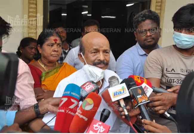 Single leadership affair- Vaithilingam's interview stirs!