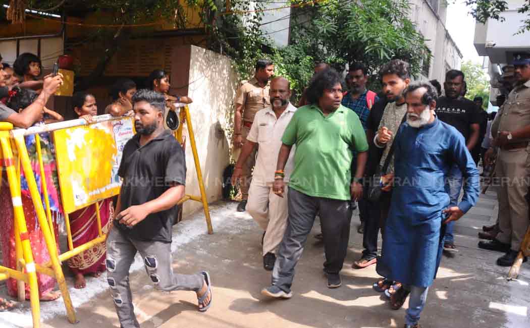 actor and director manobala last journey and pay tribute