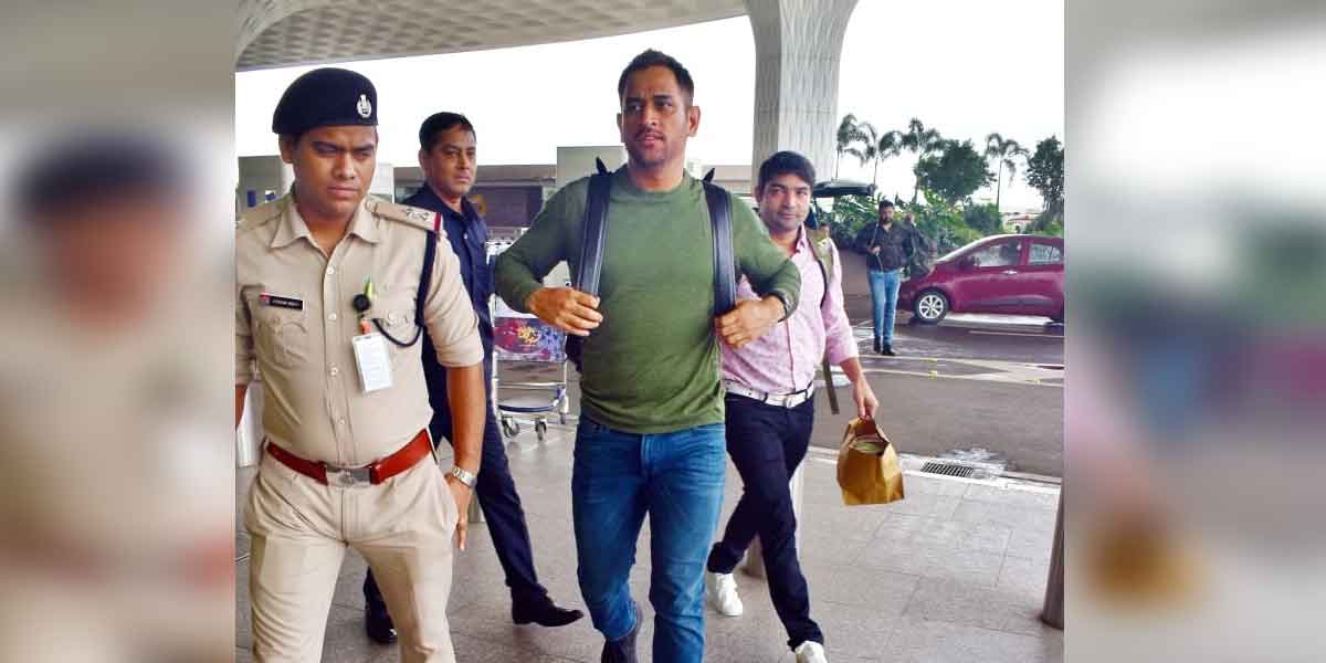 DHONI