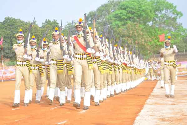 Training guards who have completed prison guard training !!