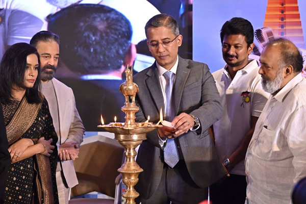 Kevin Vaas praises Kamal Haasan