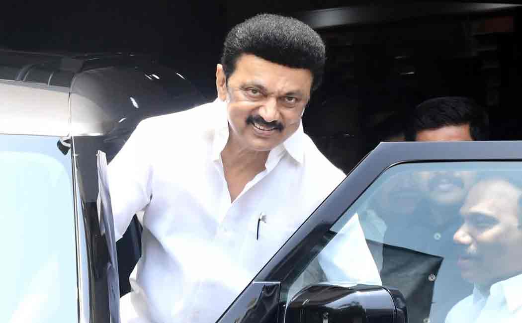 Chief Minister returns to Chennai