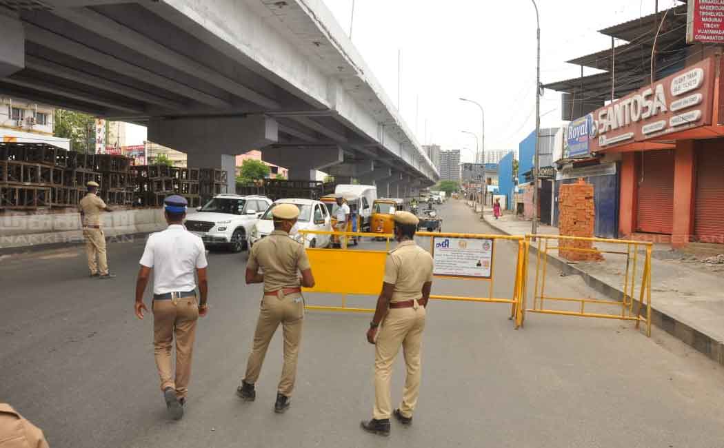 Tamil Nadu police involved in intensive search