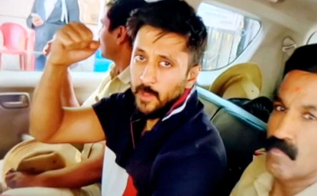Kannada actor Chetan Kumar arrested for Hindutva tweet