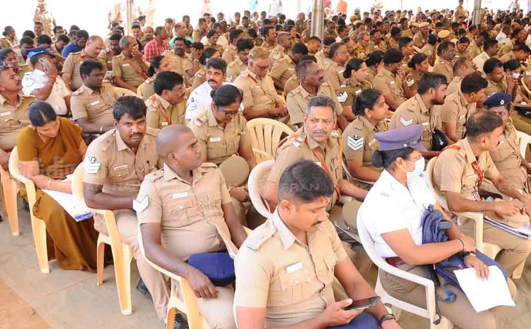 greater chennai corporation police commissioner grievances received from police