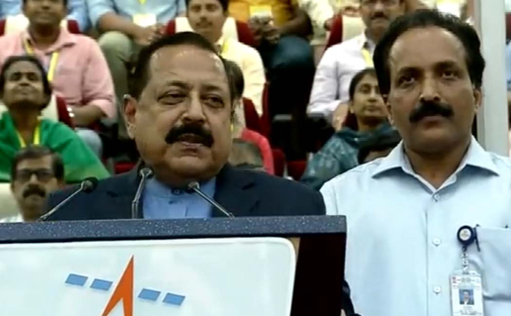 Union Minister of State Jitendra Singh comments on Chandrayaan