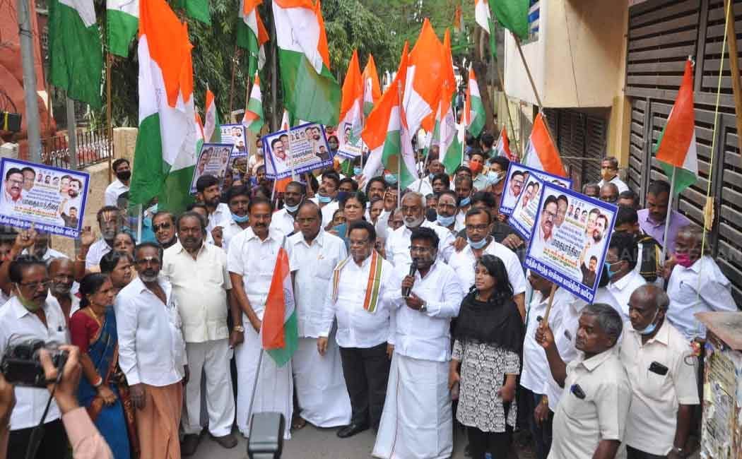 "The BJP government is the government for corporate bosses" - Srivalla Prasad interview