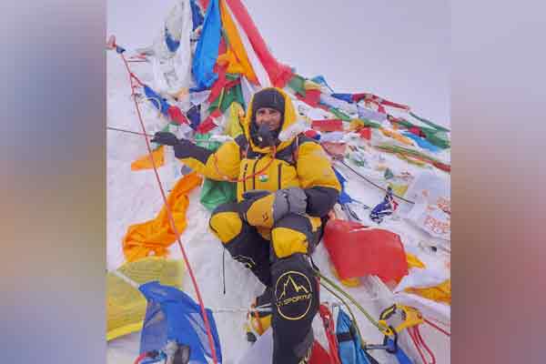 mount everest first tamil woman achievement minister uthayanithi stalin congrats