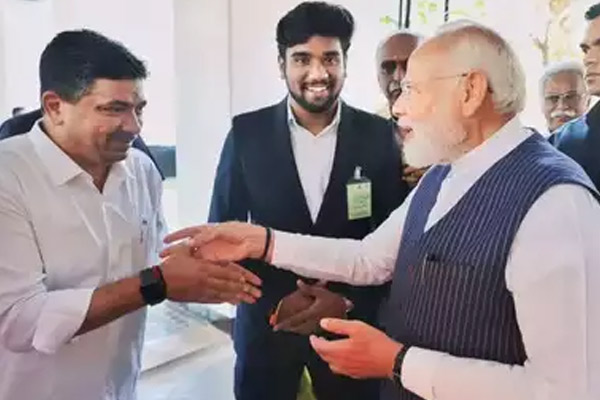 Minister Palanivel Thiagarajan Explanation by Why did meet the Prime Minister?