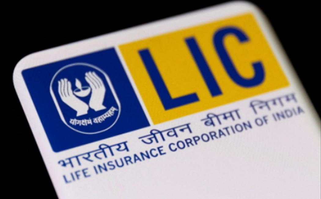 LIC The task of allocating shares to investors!