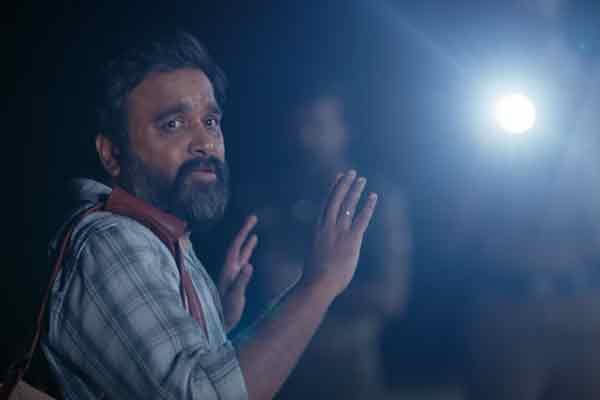 Tourist Family movie Review