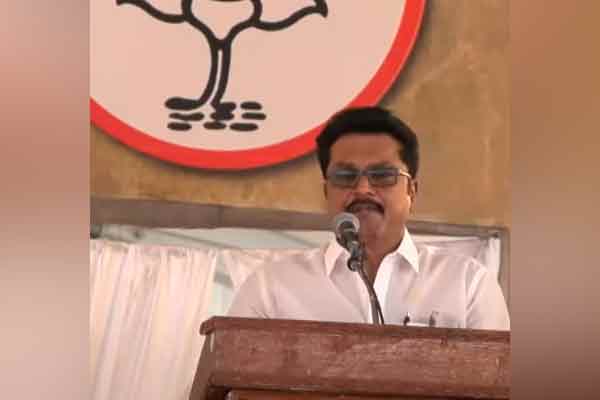 'Family monarch rule is happening in Tamil Nadu' - Sarathkumar speech