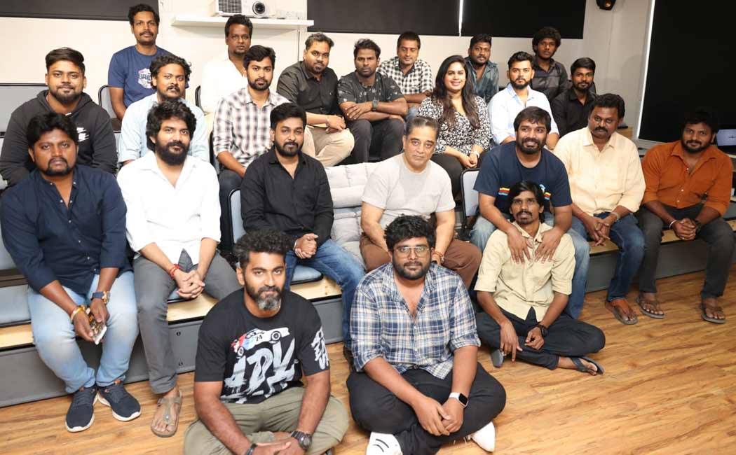 kamalhaasan congratulated kavin dada movie team for success