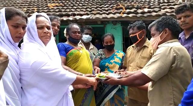 Corona Uratangal Koottandavar Temple Festival Canceled .