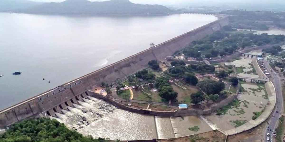 Mettur Dam reaching 100 feet for the third time