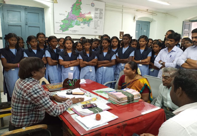 THIRUVANNAMALAI TASMAC SHOP SCHOOL STUDENTS PETITION FILE TO TAHSILDAR