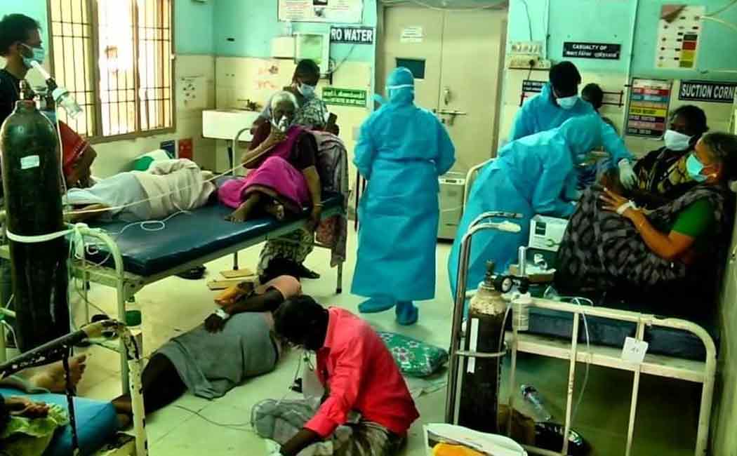 Lack of oxygen and space at Cuddalore Government Hospital! Problem in treating corona patients!