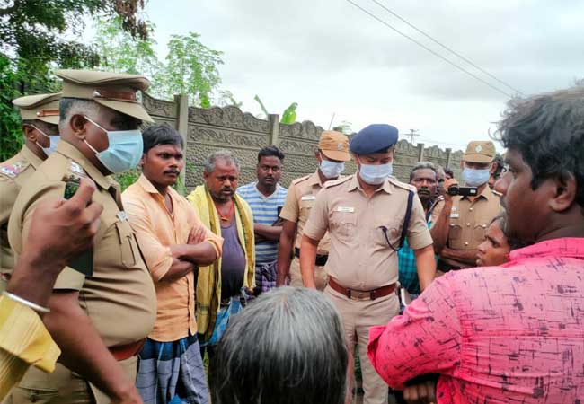 AUTO DRIVER INCIDENT POLICE INVESTIGATION