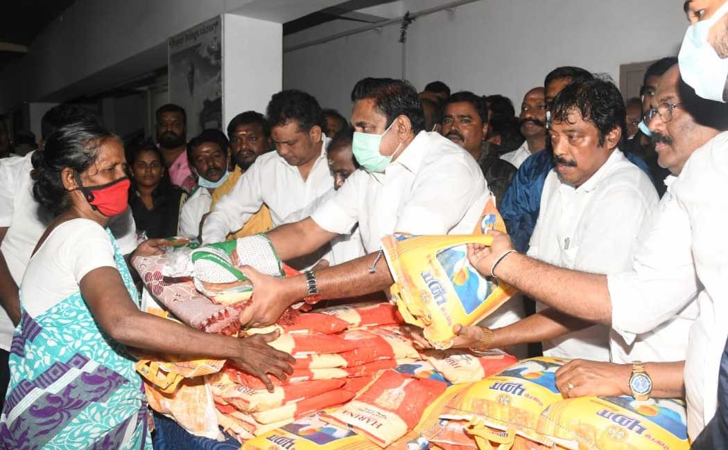 Edappadi Palanisamy donates relief items to rain-affected people (Photos)