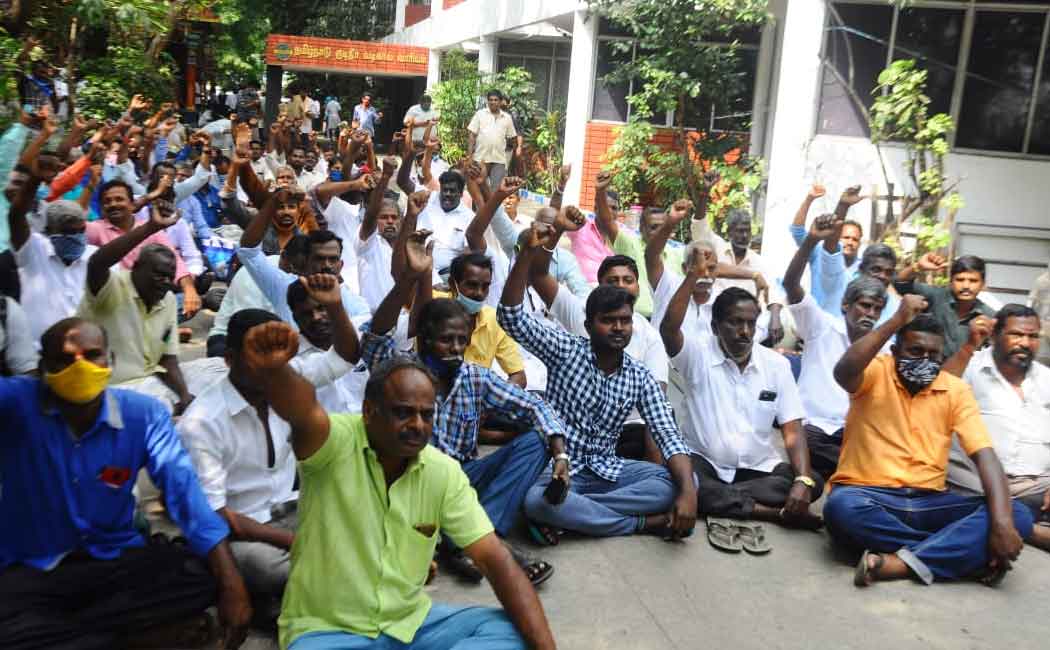 opposition on behalf of CITU ... (Pictures)