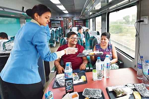 Railway catering service suspended: High Court orders review in four weeks!