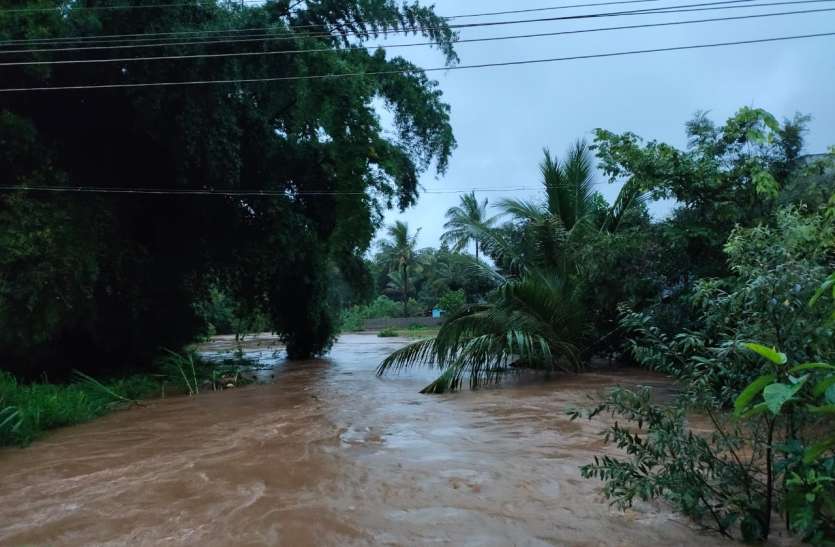 Heavy rains in Nilgiris, Coimbatore today ... Meteorological Center Information!