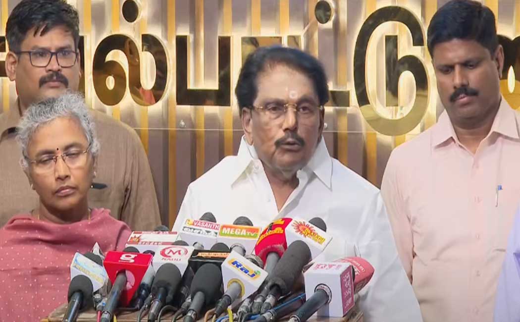 'Chief Minister has given a warning to District Collectors' - Minister KKSSR Ramachandran interviewed