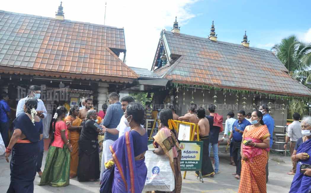 Devotees fasting at Raja Annamalaipuram Iyappan Temple (Pictures)