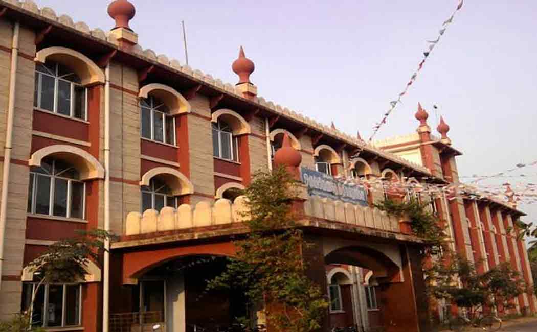vellore district courts affected by lawyers strike