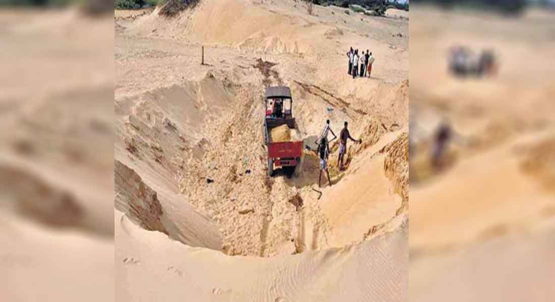 Prohibition of sand quarrying - The Collector is ordered to respond!