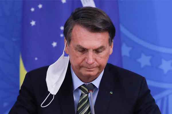 jair bolsanoro says no to vaccination himself