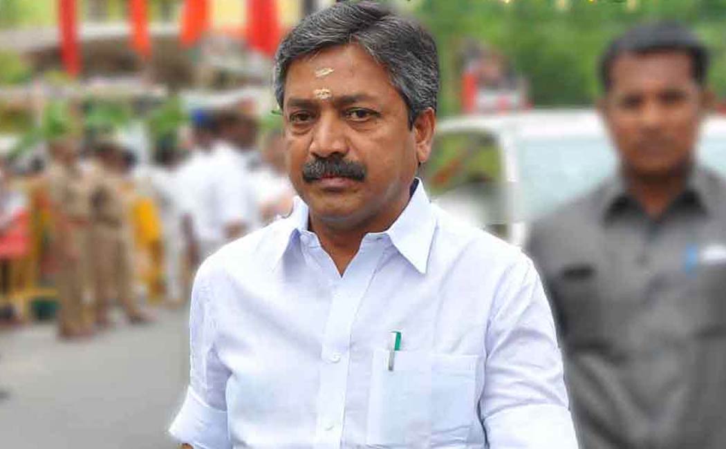 cv sanmugam talk about ttv dhinakaran