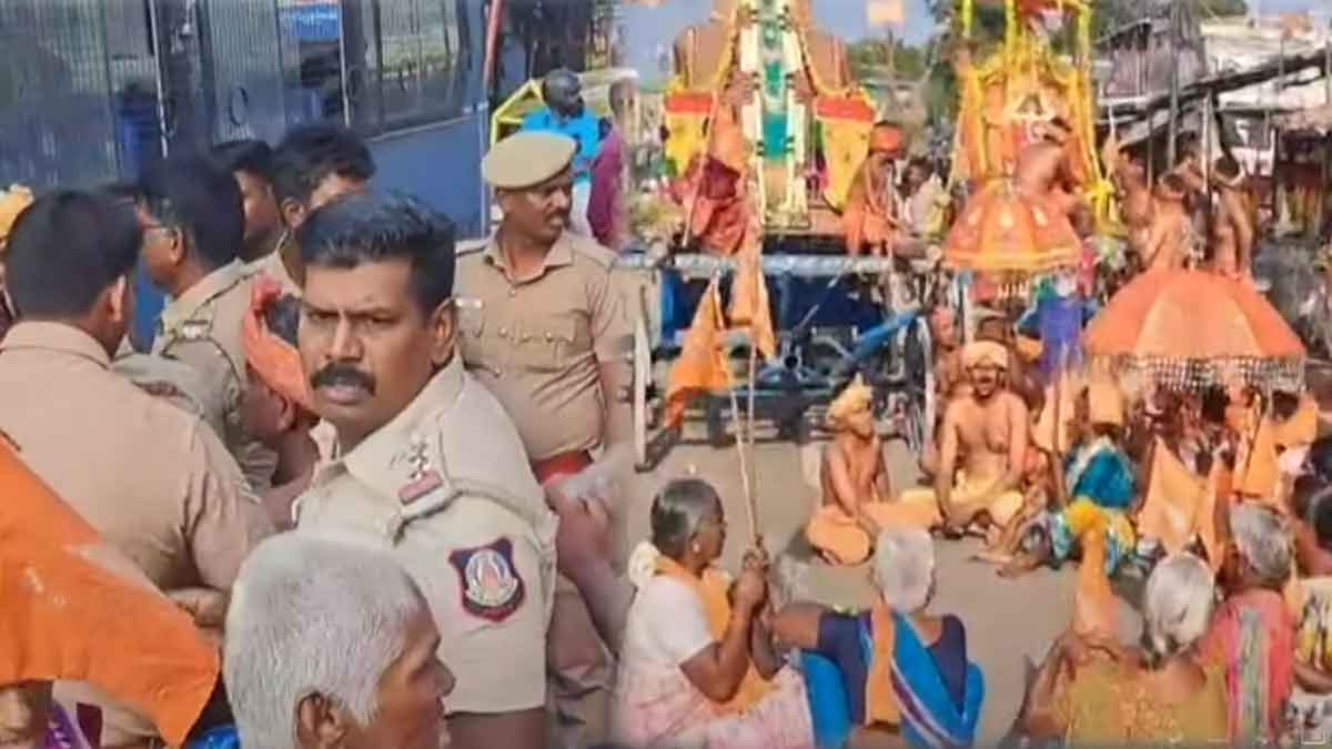 Protest on Vaikuntar Avatar Day; Devotees arrested